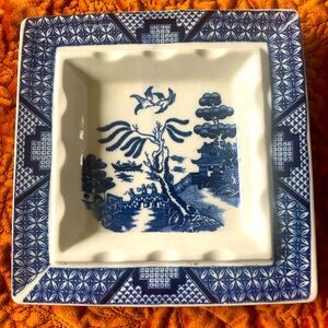 Antique Japanese Blue Willow Scene Ashtray 1924